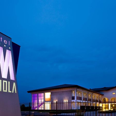 Viola Mhotel Grumello del Monte Luaran gambar